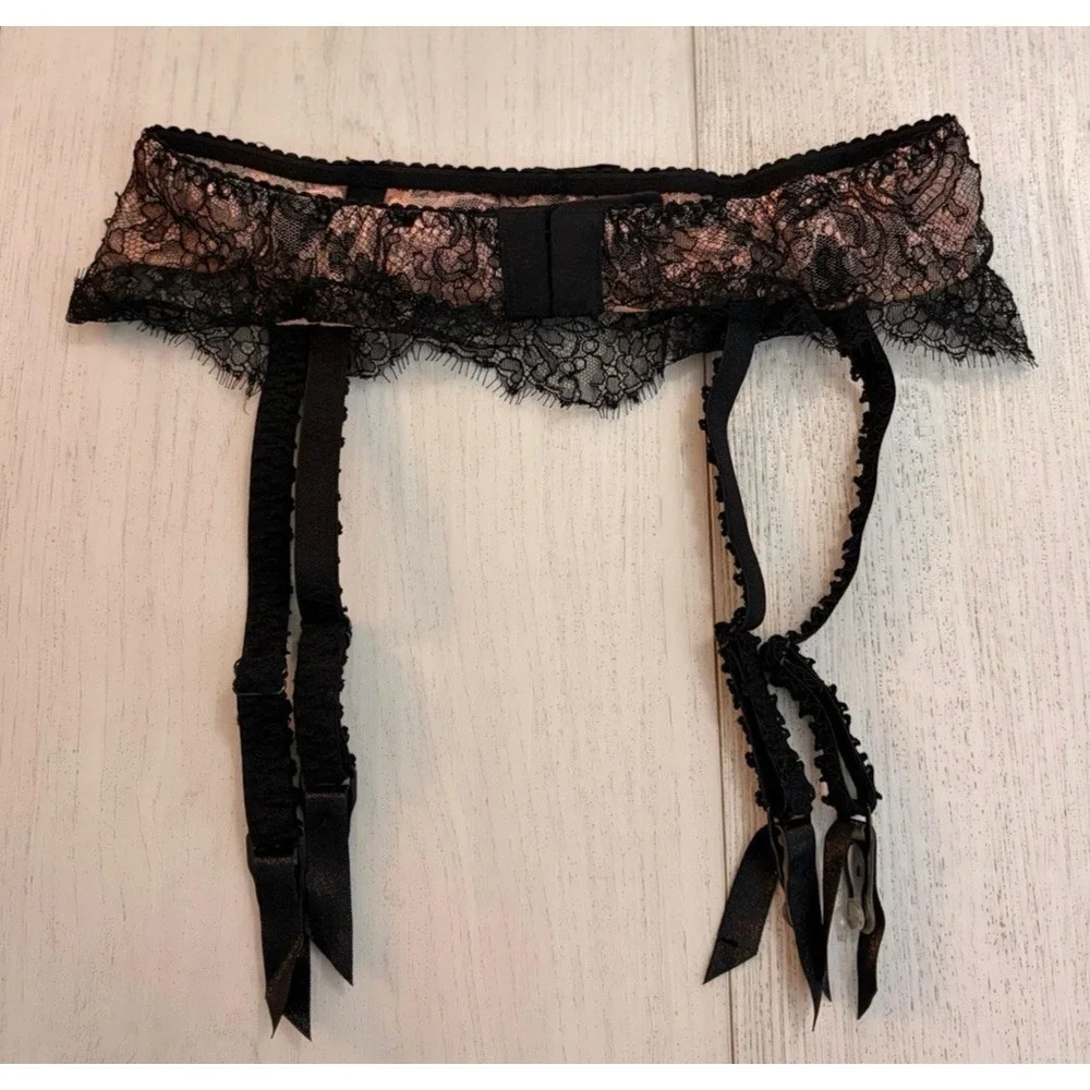 Agent Provocateur Black Pink Suspender Sz S Garter Belt